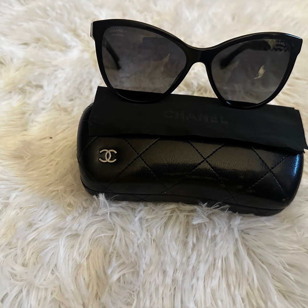 New CHANEL CH 5326 501/S8 58mm Black Cat Eye Polarized Sunglasses Italy